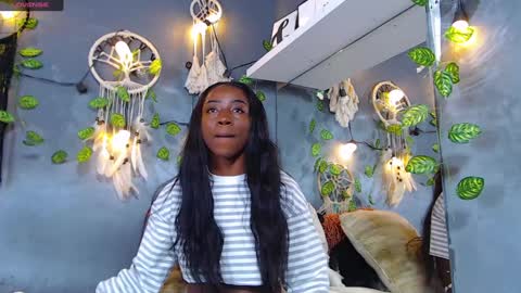 Snapshot of venusbsq chatting on 02.08.25 Venus online show from 02.08.25