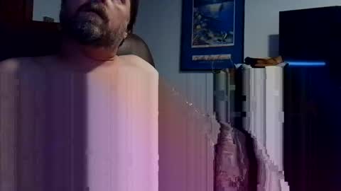 Snapshot of vermontguy76 chatting on 12.16.24 vermontguy76 online show from 12.16.24