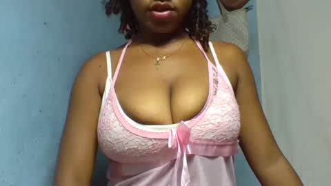 Snapshot of verolla31 chatting on 03.09.25 verolla31 online show from 03.09.25