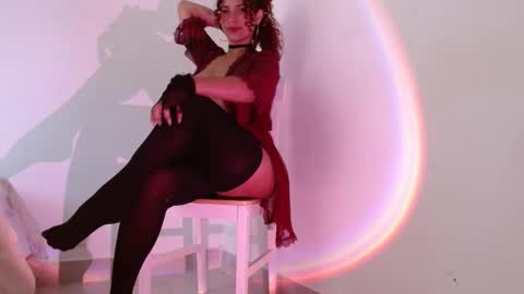 Snapshot of vicky_crazy chatting on 01.18.25 Vicky online show from 01.18.25