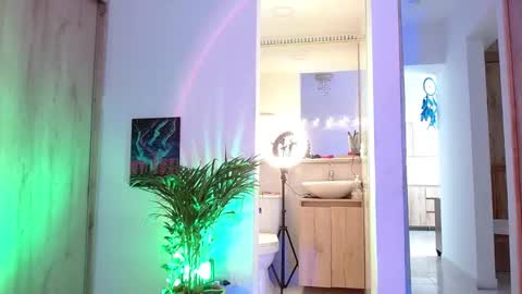 Snapshot of vicky_crazy chatting on 02.02.25 Vicky online show from 02.02.25