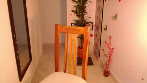 Snapshot of vicky_crazy chatting on 03.01.25 Vicky online show from 03.01.25