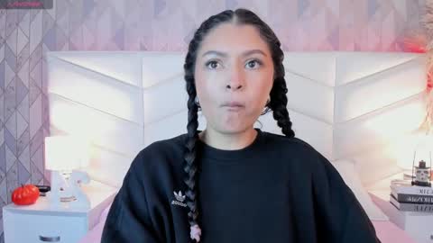 victoria___jonnes online show from 10.05.25