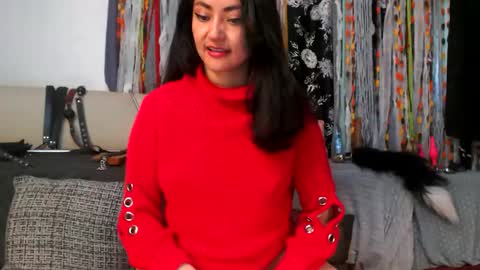 Snapshot of victoria_hh chatting on 12.16.24 Victoria online show from 12.16.24