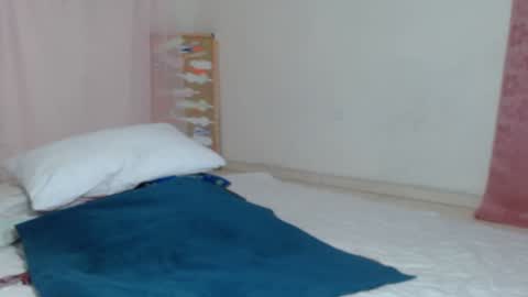 Snapshot of victoria_miler chatting on 12.27.24 VICKY online show from 12.27.24