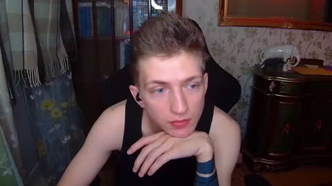 Snapshot of vince__dice chatting on 01.02.25 Dimoooooon online show from 01.02.25