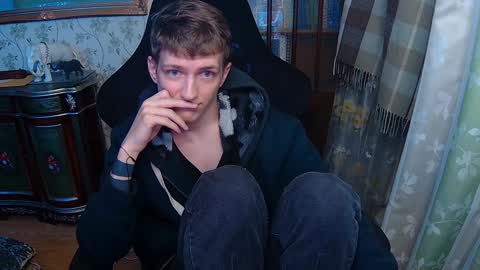 Snapshot of vince__dice chatting on 01.16.25 Dimoooooon online show from 01.16.25