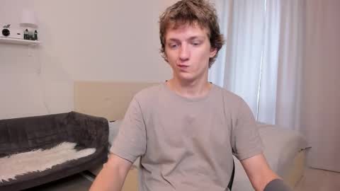 Snapshot of vince__dice chatting on 09.13.25 Dimoooooon online show from 09.13.25