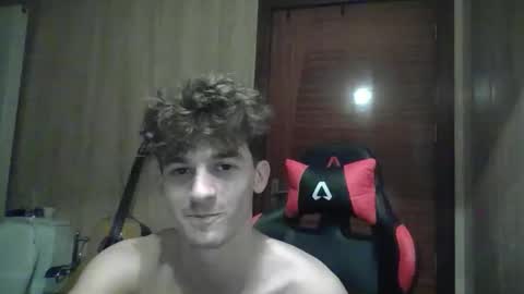 Snapshot of vincentprice69 chatting on 01.24.25 vincentprice69 online show from 01.24.25