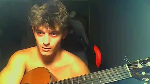 Snapshot of vincentprice69 chatting on 10.10.25 vincentprice69 online show from 10.10.25