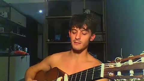 Snapshot of vincentprice69 chatting on 10.14.25 vincentprice69 online show from 10.14.25