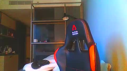 Snapshot of vincentprice69 chatting on 10.26.25 vincentprice69 online show from 10.26.25