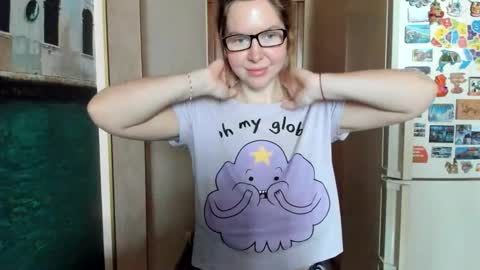 Snapshot of viodetta chatting on 11.12.25 viodetta online show from 11.12.25