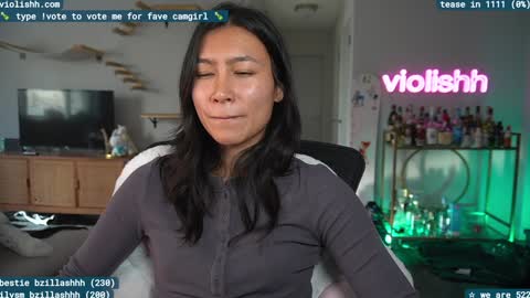 Snapshot of violishh chatting on 01.13.25 follow me on twitter violishh and ig violishh  online show from 01.13.25