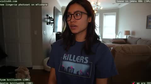 Snapshot of violishh chatting on 02.19.25 follow me on twitter violishh and ig violishh  online show from 02.19.25