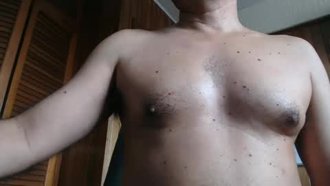 Snapshot of vittohot chatting on 10.06.25 Vittohot online show from 10.06.25