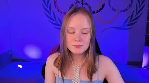 Snapshot of vivienleeigh chatting on 12.07.24 Vivien online show from 12.07.24