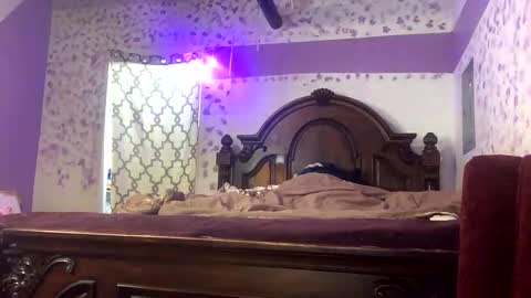 Snapshot of vixenthedoll chatting on 12.03.24 10 inch online show from 12.03.24