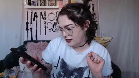 VIXIN online show from 10.11.25