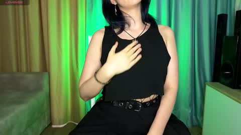 Snapshot of vladlenaboring chatting on 11.16.25 Jeny online show from 11.16.25