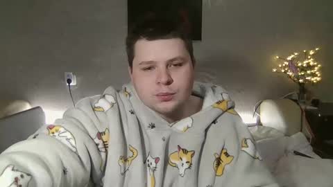 Snapshot of volshebnik_130 chatting on 02.27.25 Volshebnik1302 online show from 02.27.25