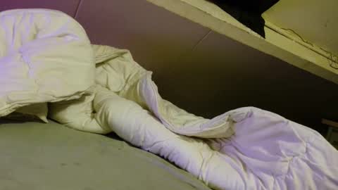 Snapshot of vrouwen_verwenner chatting on 11.17.25 Mac Miller online show from 11.17.25