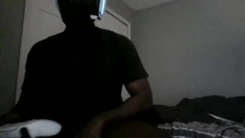 Snapshot of vulan18 chatting on 11.02.25 Vulkan18 online show from 11.02.25