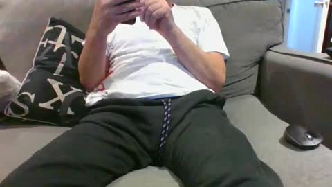 Snapshot of walker033 chatting on 12.31.24 walker033 online show from 12.31.24