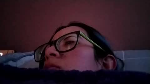 Snapshot of waningrosee chatting on 12.11.24 Waningrose  Lu online show from 12.11.24