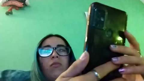 Snapshot of waningrosee chatting on 01.03.25 Waningrose  Lu online show from 01.03.25