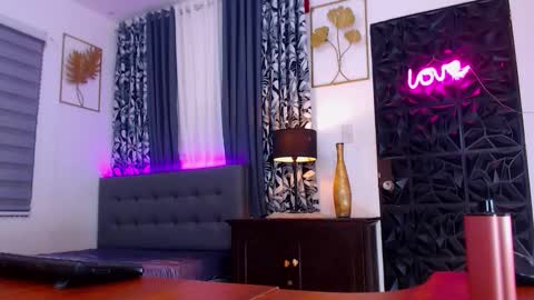 Snapshot of wantedsugar_ chatting on 02.09.25 Galems online show from 02.09.25