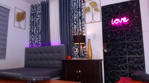 Snapshot of wantedsugar_ chatting on 03.12.25 Galems online show from 03.12.25