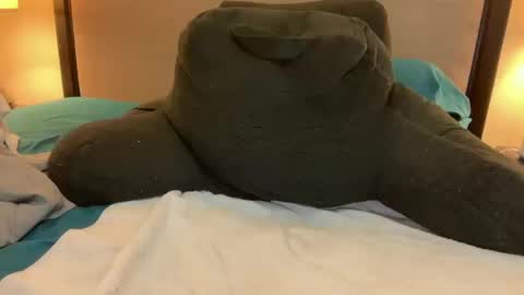 Snapshot of wantingtoplay97 chatting on 12.10.24 wantingtoplay97 online show from 12.10.24