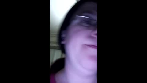 Snapshot of webgirl2 chatting on 01.03.25 Marina online show from 01.03.25