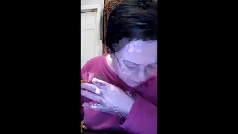 Snapshot of webgirl2 chatting on 01.09.25 Marina online show from 01.09.25