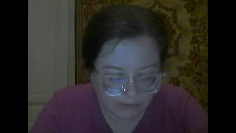 Snapshot of webgirl2 chatting on 10.01.25 Marina online show from 10.01.25