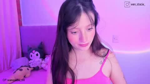 Snapshot of wenstacie_ chatting on 10.13.25 Wenstacie INDEPENDENT MODEL online show from 10.13.25