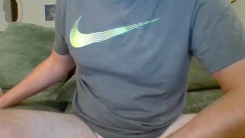 Snapshot of whiteknight169 chatting on 09.12.25 whiteknight169 online show from 09.12.25