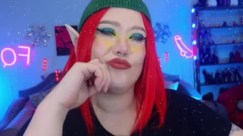 Snapshot of wickedxqueen chatting on 12.24.24 Laura  online show from 12.24.24