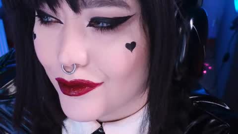 Snapshot of wickedxqueen chatting on 02.28.25 Laura  online show from 02.28.25