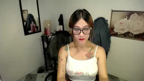 Snapshot of wildflowermitch chatting on 09.12.25 Mitch online show from 09.12.25