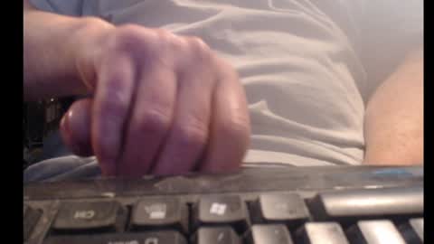 Snapshot of willowstick chatting on 01.11.25 DrainMyBalls online show from 01.11.25