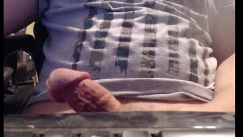 Snapshot of willowstick chatting on 02.28.25 DrainMyBalls online show from 02.28.25
