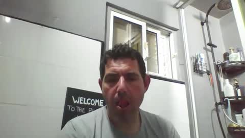 Snapshot of windowpane5 chatting on 02.18.25 windowpane online show from 02.18.25