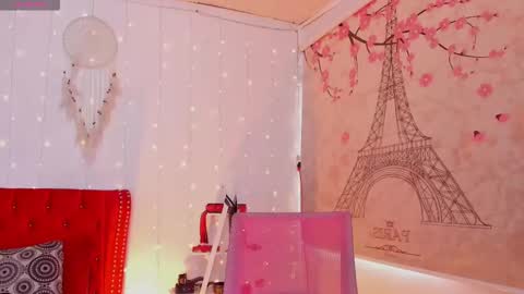 Snapshot of wini_fer chatting on 02.19.25 Wini Fer online show from 02.19.25