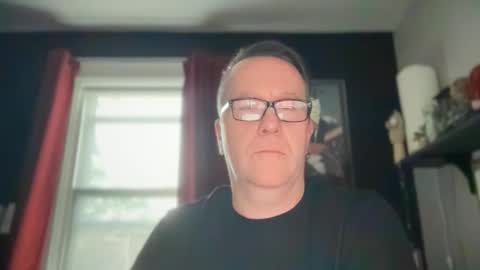 Snapshot of wintyr chatting on 09.15.25 wintyr online show from 09.15.25