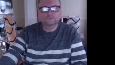 Snapshot of wobble444 chatting on 02.10.25 wobble444 online show from 02.10.25