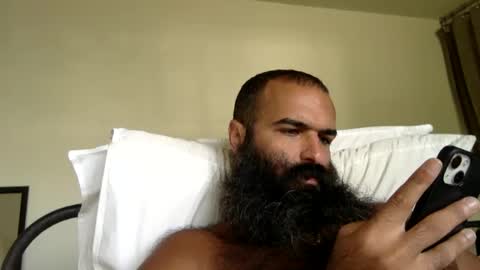 Snapshot of woof_wolf37 chatting on 09.15.25 woof_wolf37 online show from 09.15.25