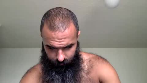 Snapshot of woof_wolf37 chatting on 09.25.25 woof_wolf37 online show from 09.25.25