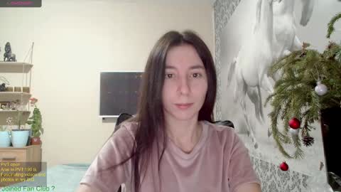 Snapshot of wow_porno_ chatting on 12.31.24 Anna  online show from 12.31.24